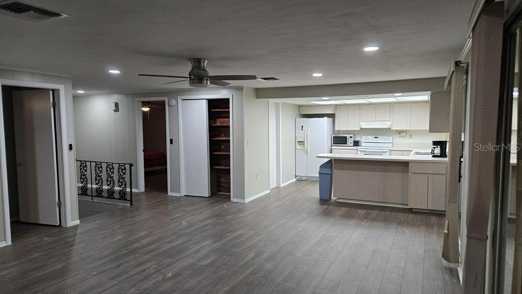 3101 N CANAL DRIVE, Palm Harbor, FL 34684 3101 N CANAL DRIVE, Palm Harbor, FL 34684