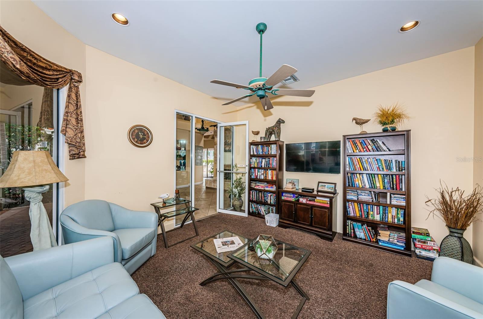 6083 BAHIA DEL MAR CIRCLE, #362, St Petersburg, FL 33715