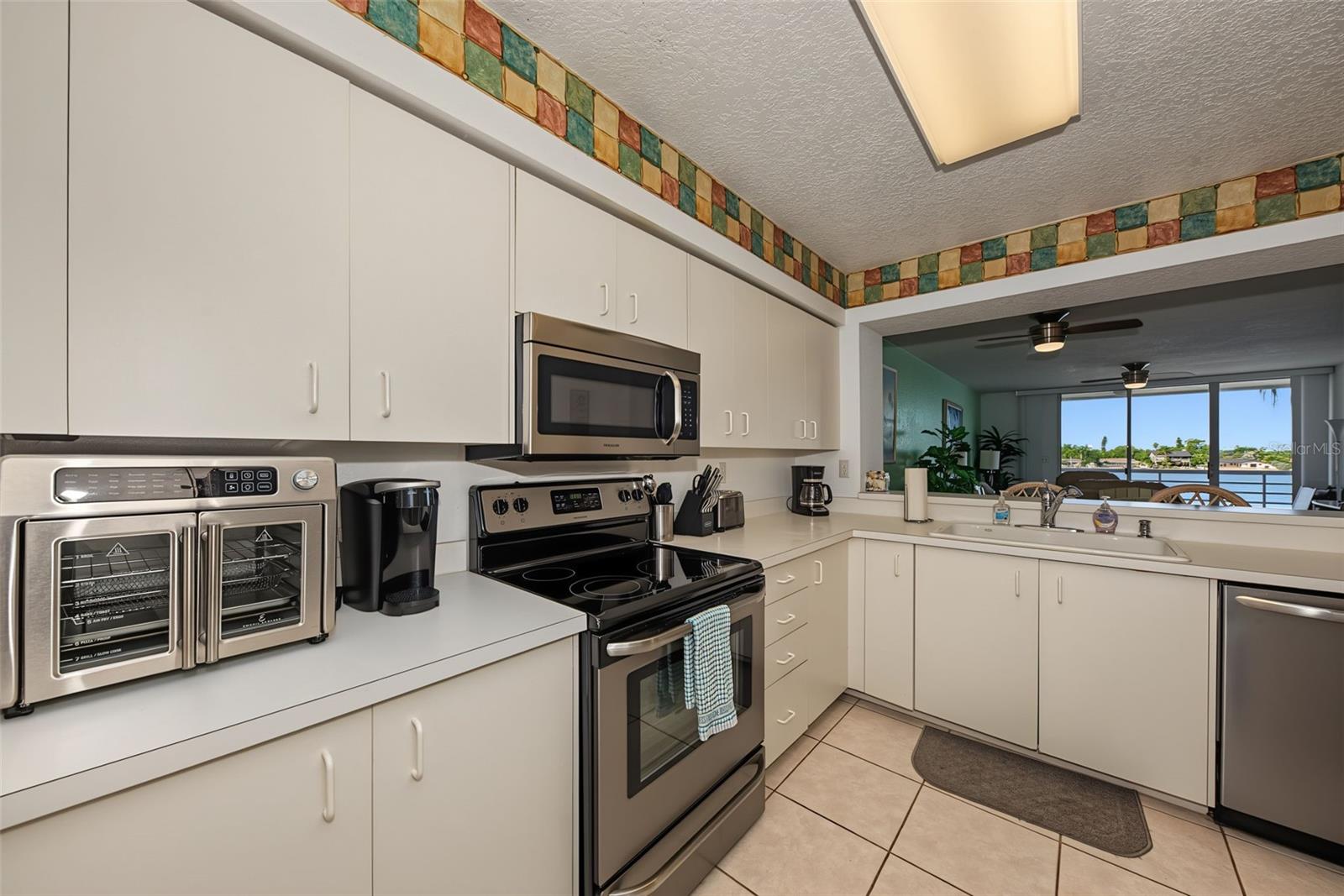 6083 BAHIA DEL MAR CIRCLE, #362, St Petersburg, FL 33715