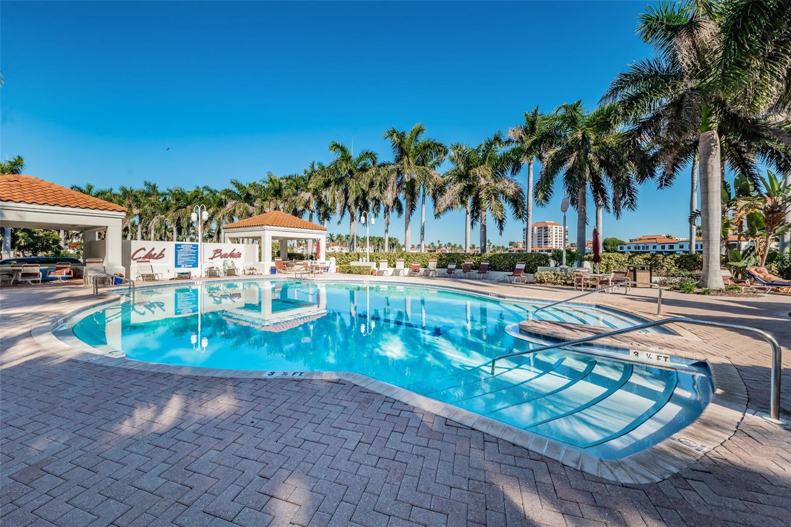 6083 BAHIA DEL MAR CIRCLE, #362, St Petersburg, FL 33715