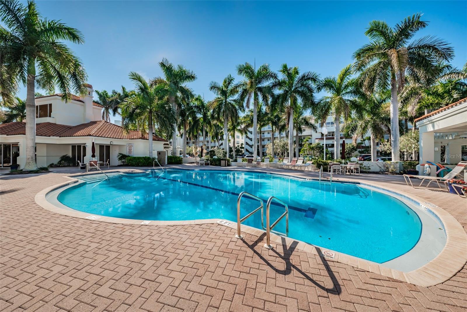 6083 BAHIA DEL MAR CIRCLE, #362, St Petersburg, FL 33715