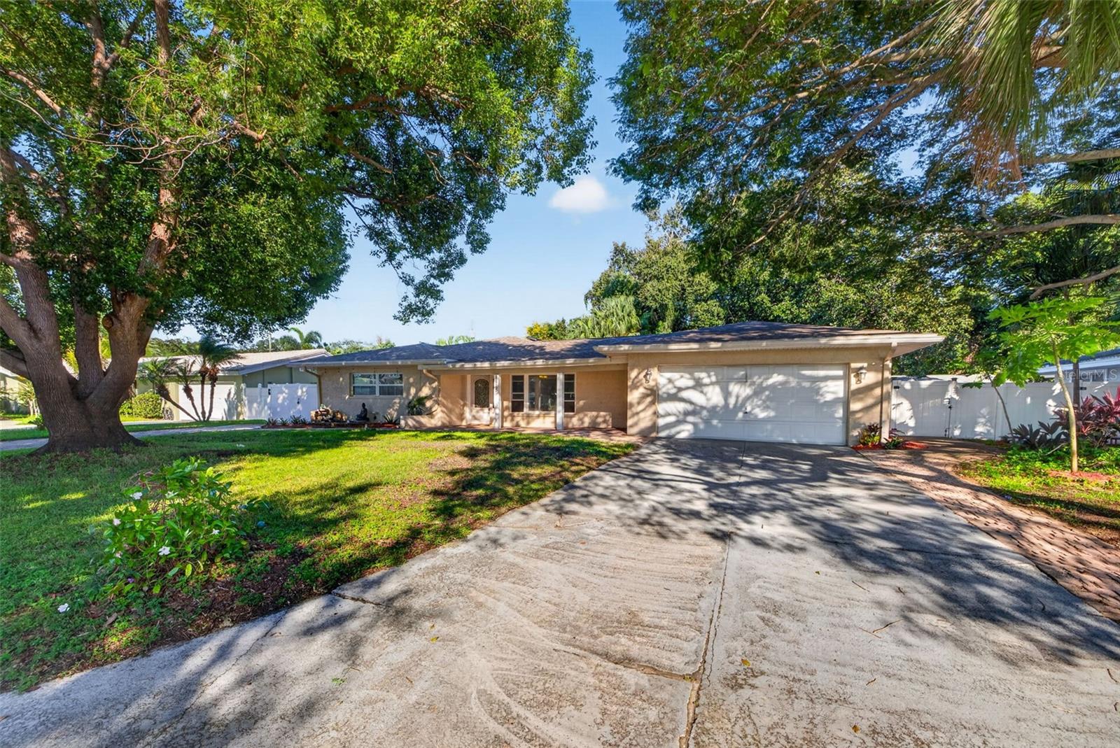 1115 WOODSIDE AVENUE, Clearwater, FL 33756 1115 WOODSIDE AVENUE, Clearwater, FL 33756