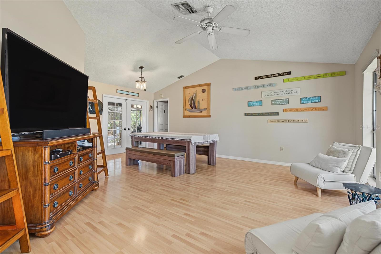 3024 PINEVIEW DRIVE, Holiday, FL 34691