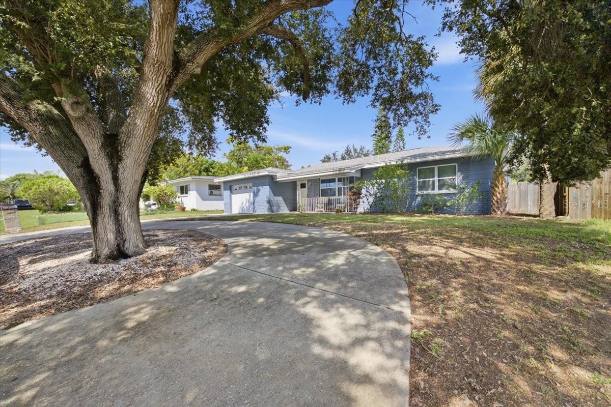 11399 119TH TERRACE, Seminole, FL 33778