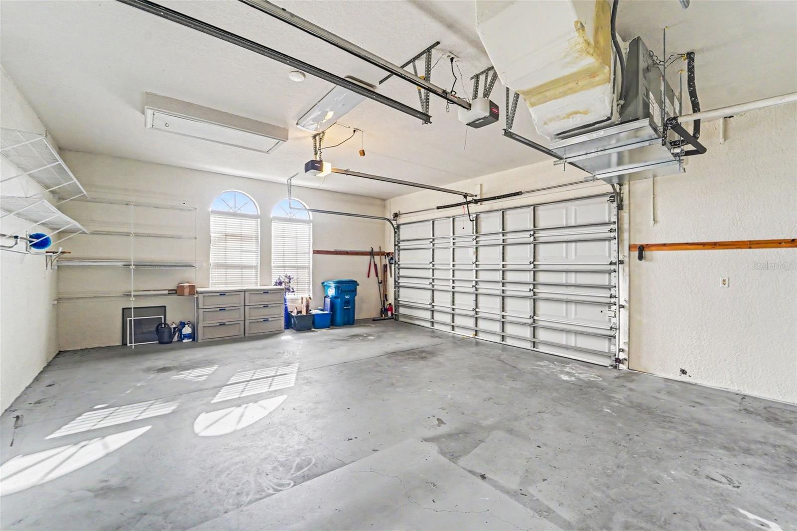 8405 CHARLESTON DRIVE, Weeki Wachee, FL 34613