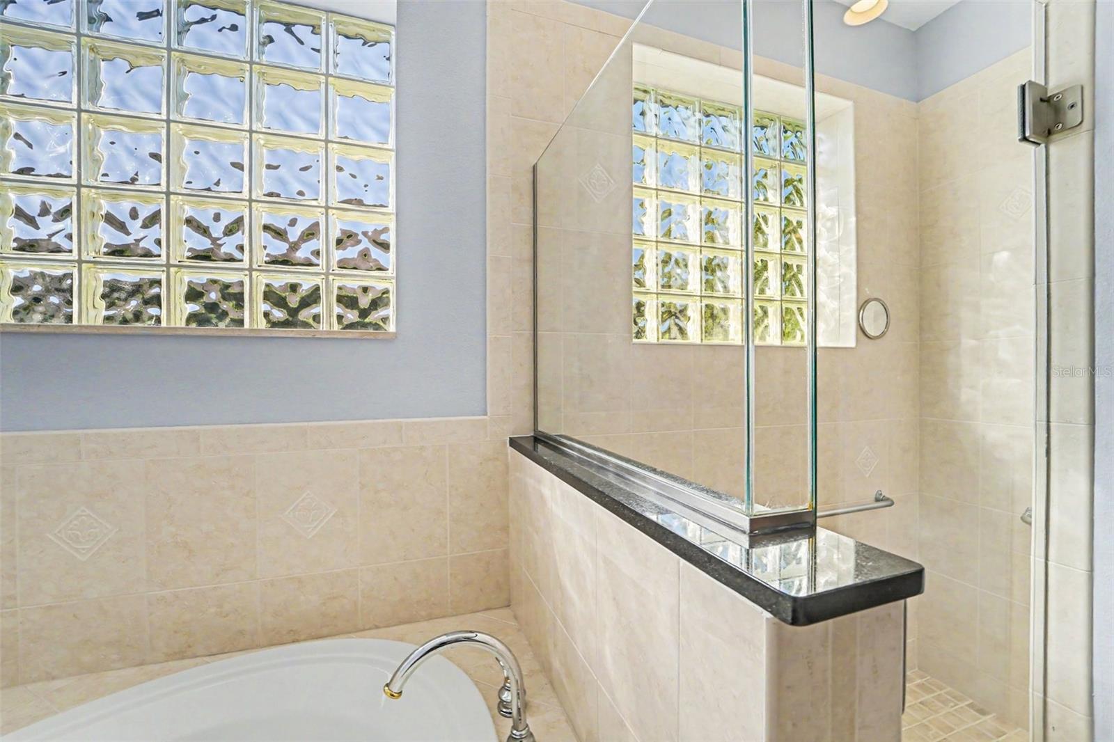 8405 CHARLESTON DRIVE, Weeki Wachee, FL 34613