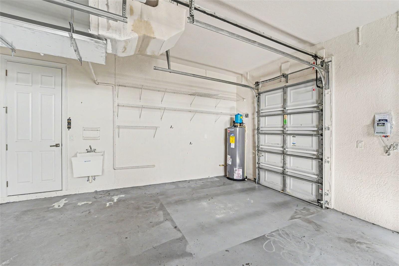 8405 CHARLESTON DRIVE, Weeki Wachee, FL 34613