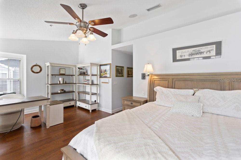 Primary suite