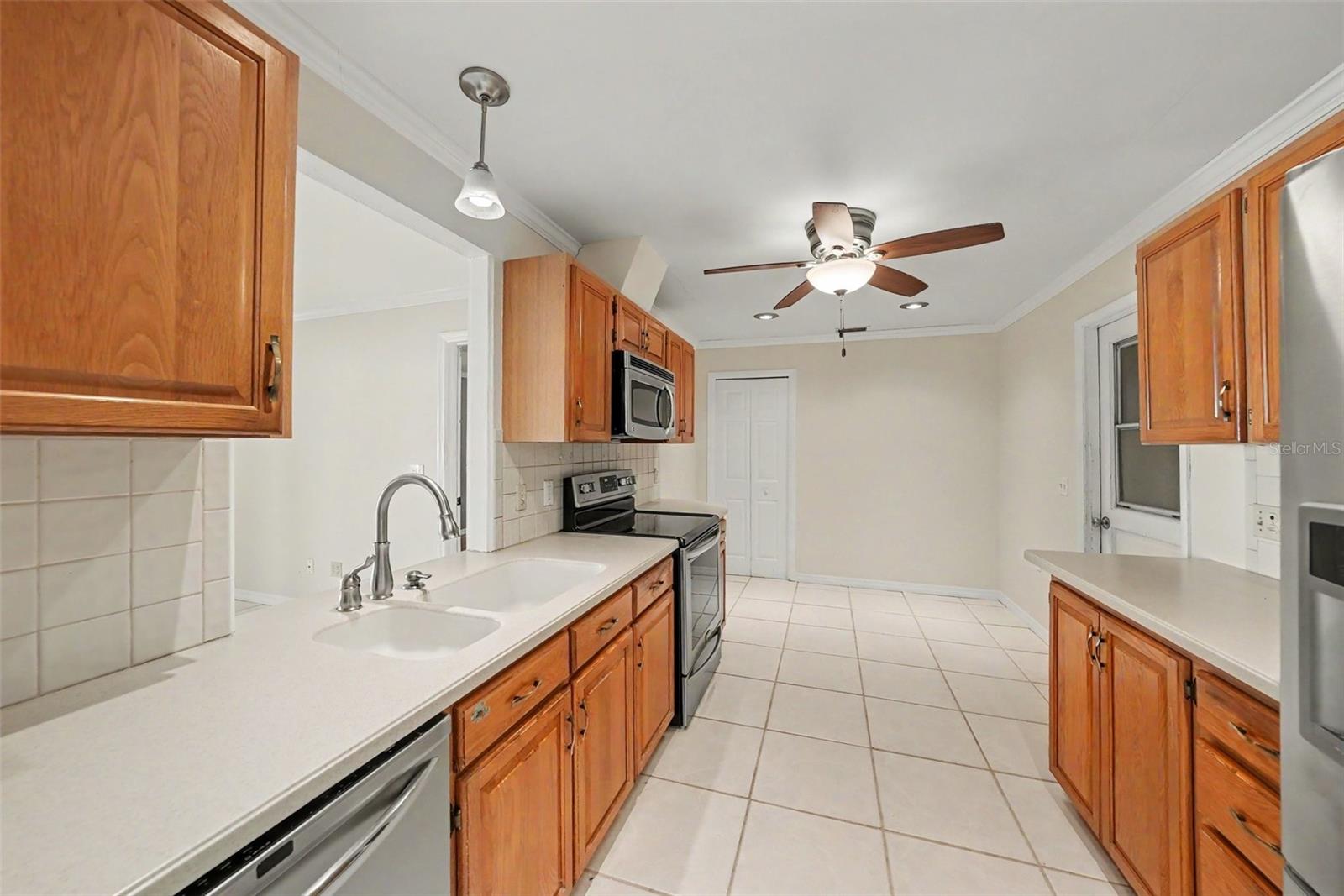 14161 HETRICK CIRCLE N, Largo, FL 33774