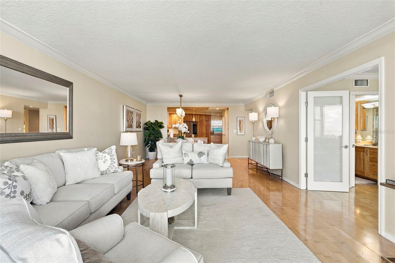 700 BEACH DRIVE NE, #803, St Petersburg, FL 33701