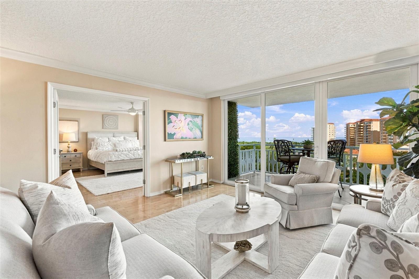 700 BEACH DRIVE NE, #803, St Petersburg, FL 33701