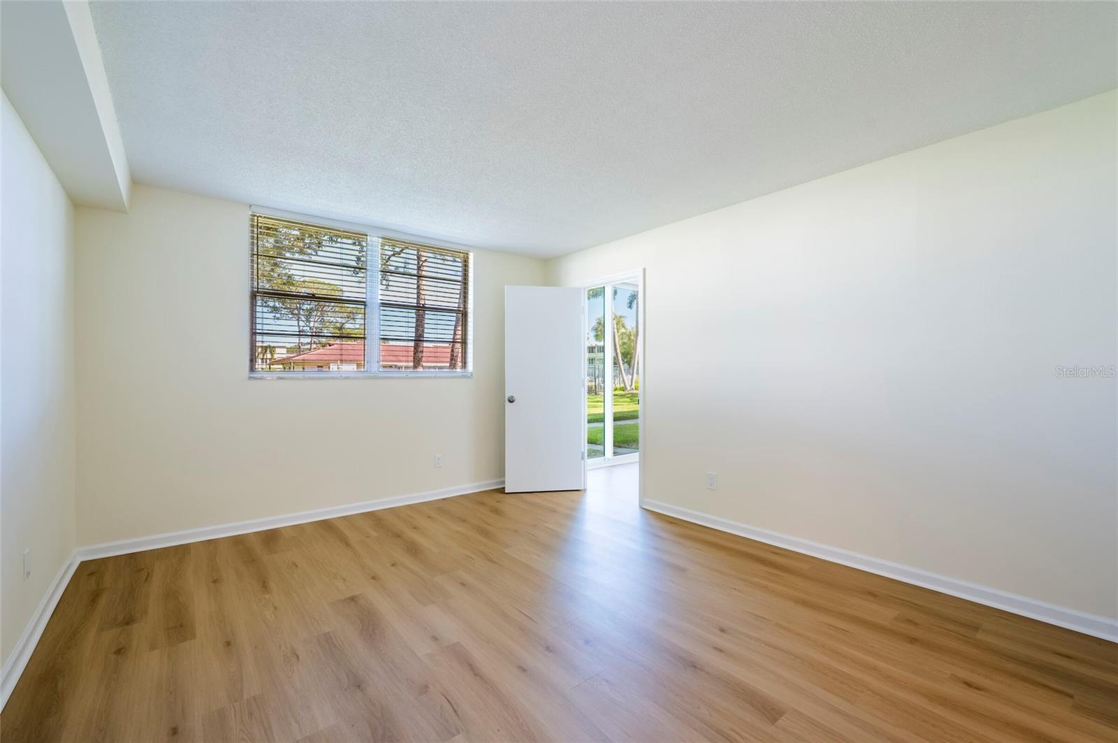 4705 1ST STREET NE, #137, St Petersburg, FL 33703