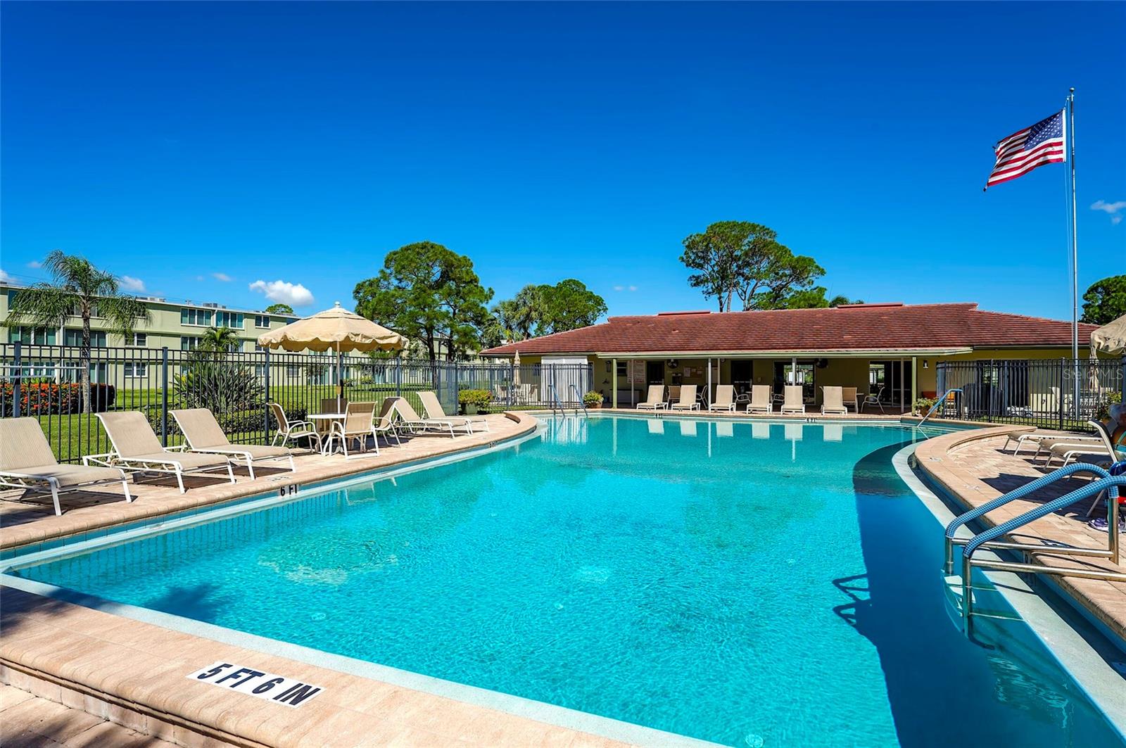 4705 1ST STREET NE, #137, St Petersburg, FL 33703