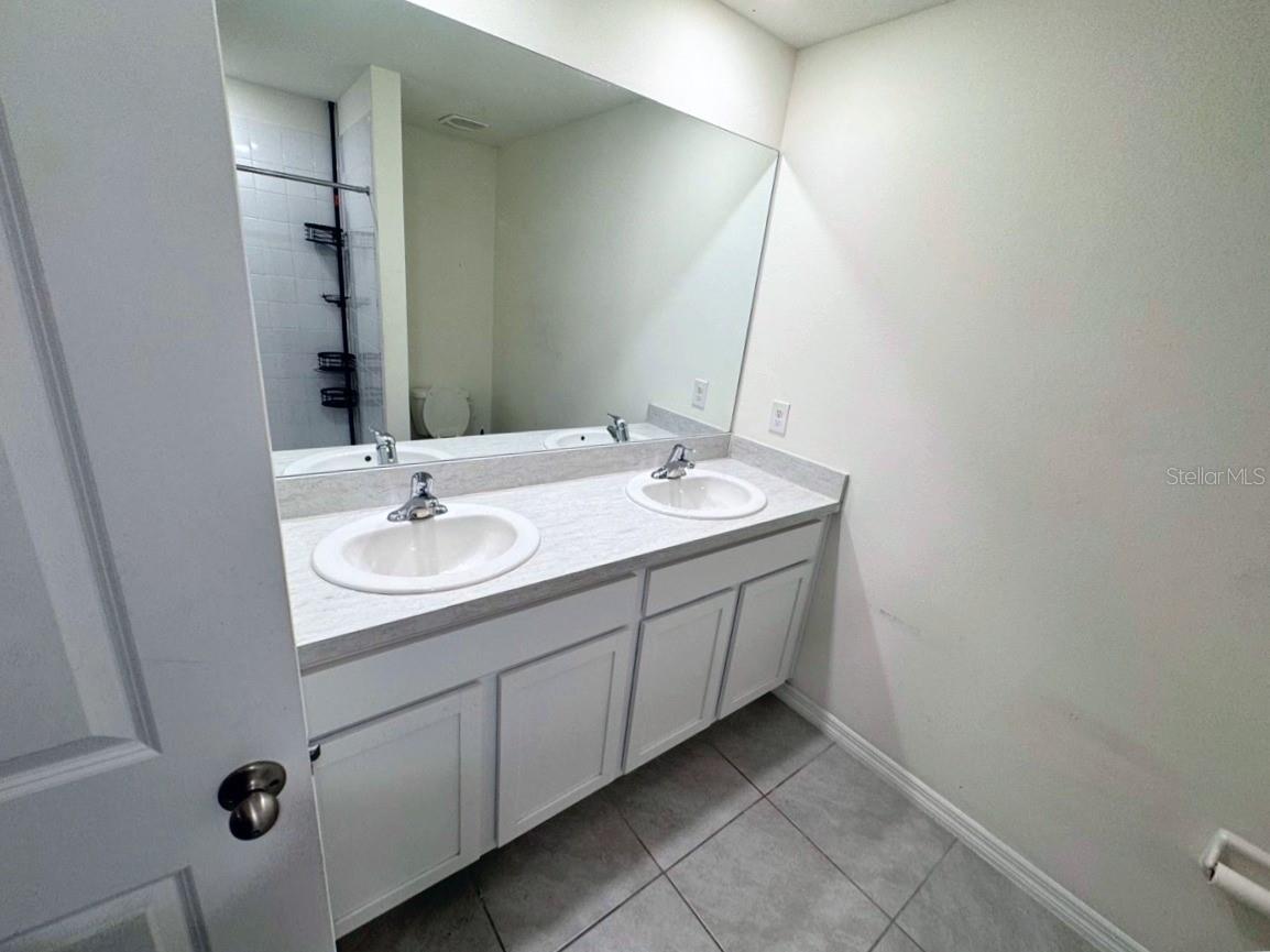 16874 DELIA STREET, Wimauma, FL 33598