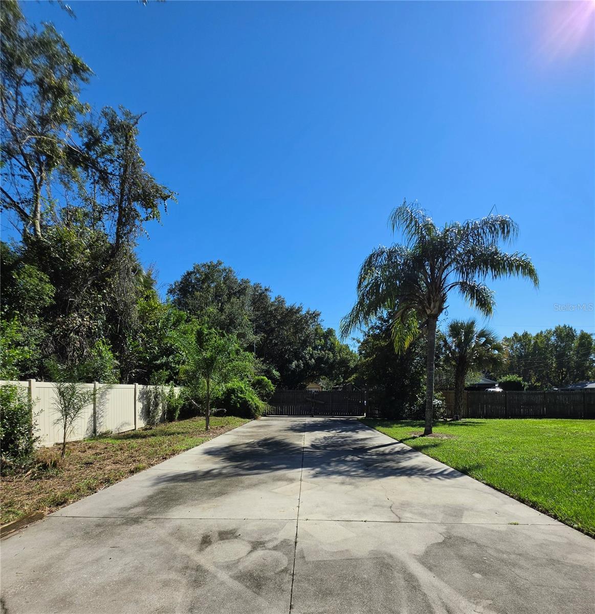 17001 MELBA LANE, Lutz, FL 33549