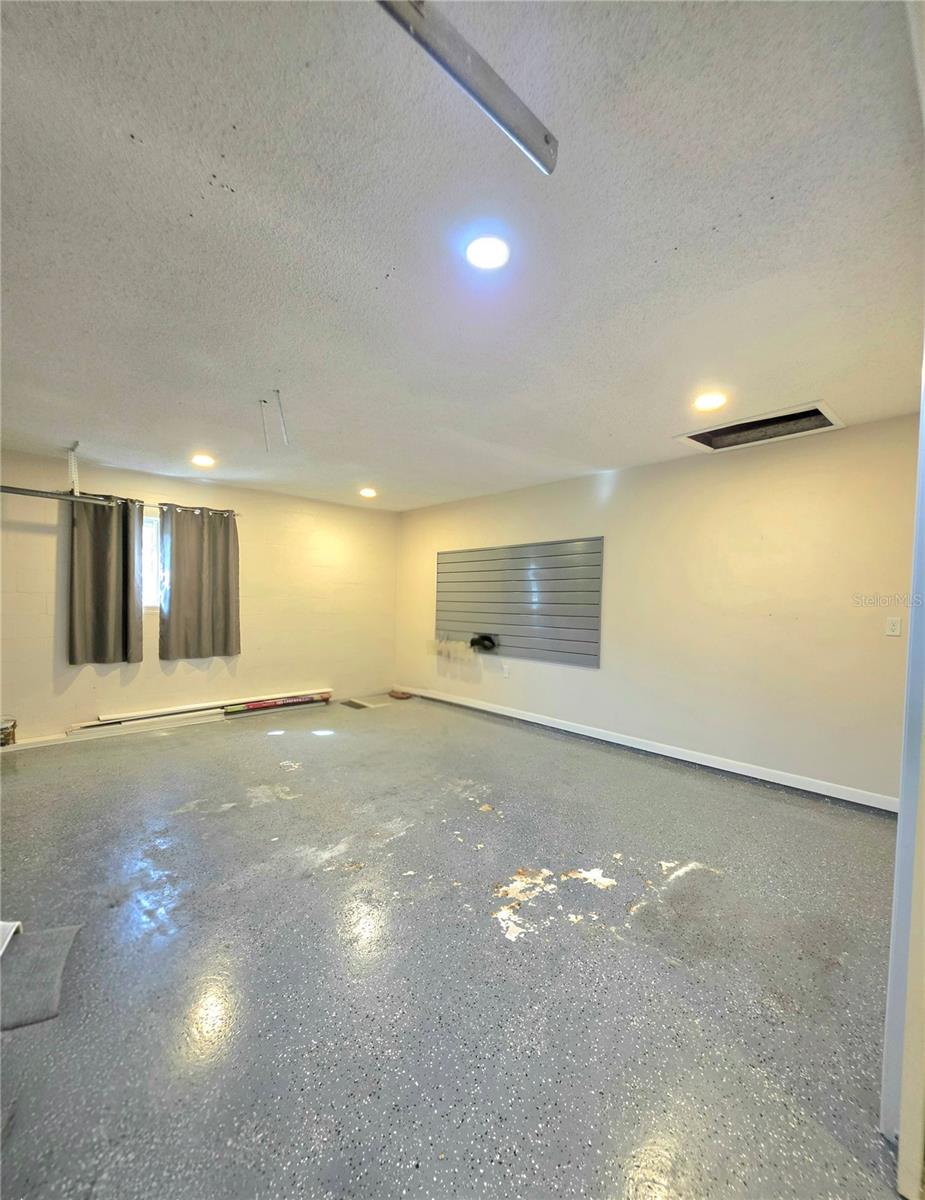 17001 MELBA LANE, Lutz, FL 33549