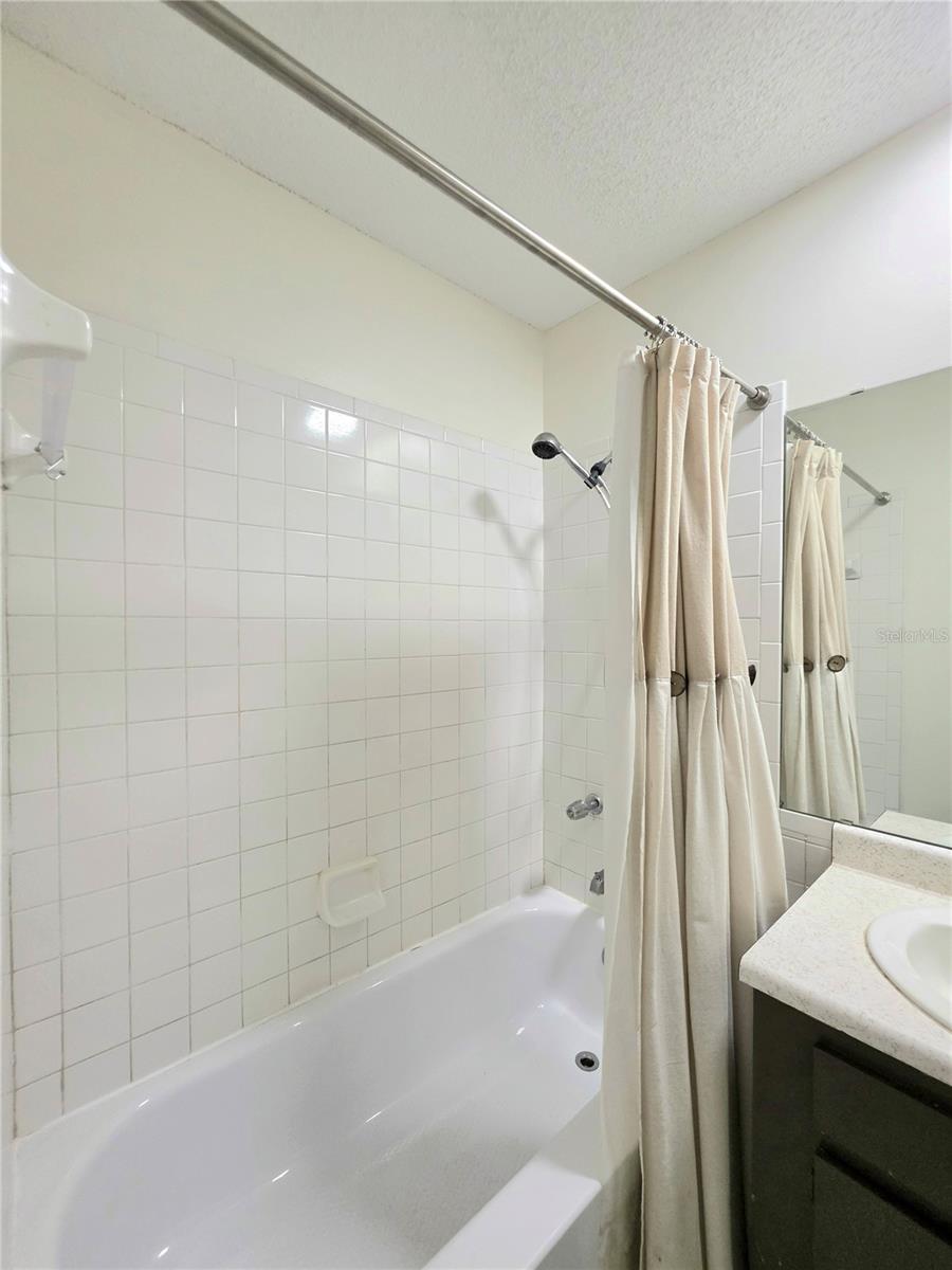17001 MELBA LANE, Lutz, FL 33549