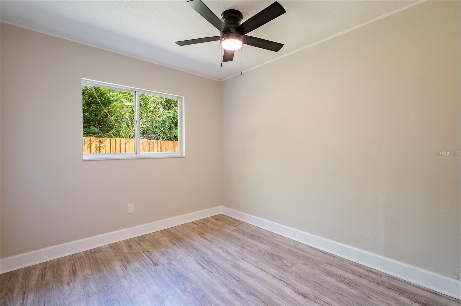 11641 129TH AVENUE, Seminole, FL 33778