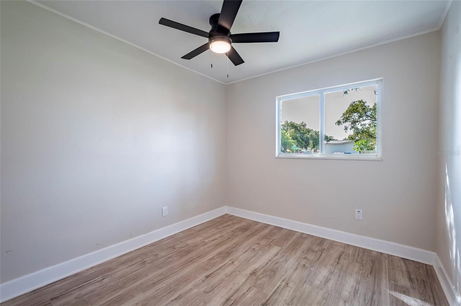 11641 129TH AVENUE, Seminole, FL 33778