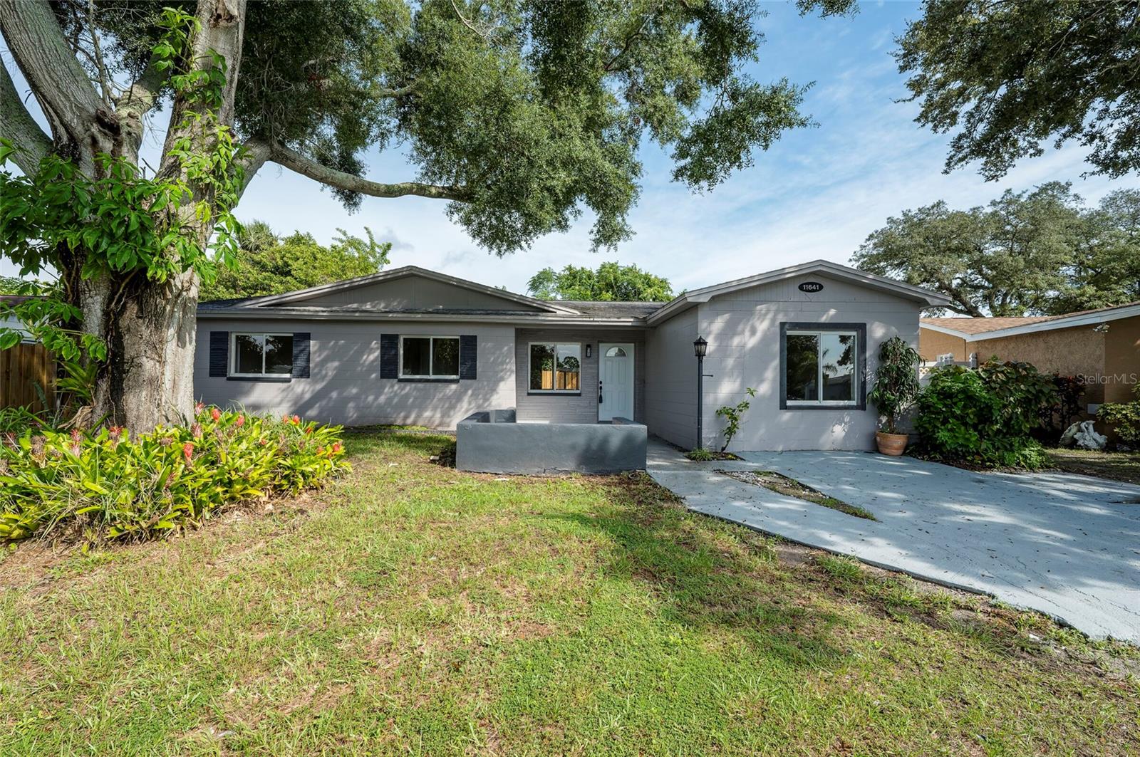 11641 129TH AVENUE, Seminole, FL 33778
