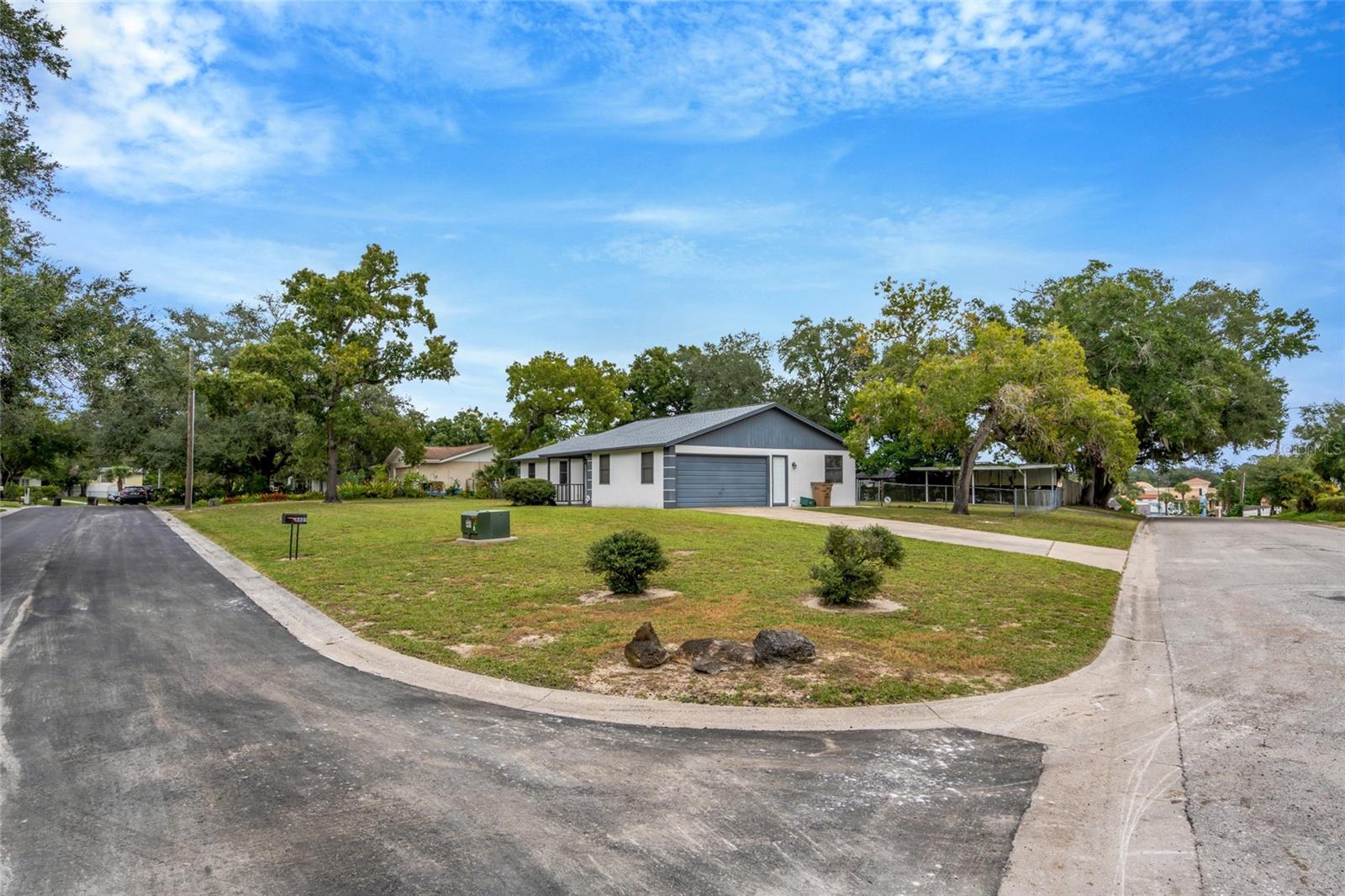 8605 GRANDVIEW DRIVE, Temple Terrace, FL 33617