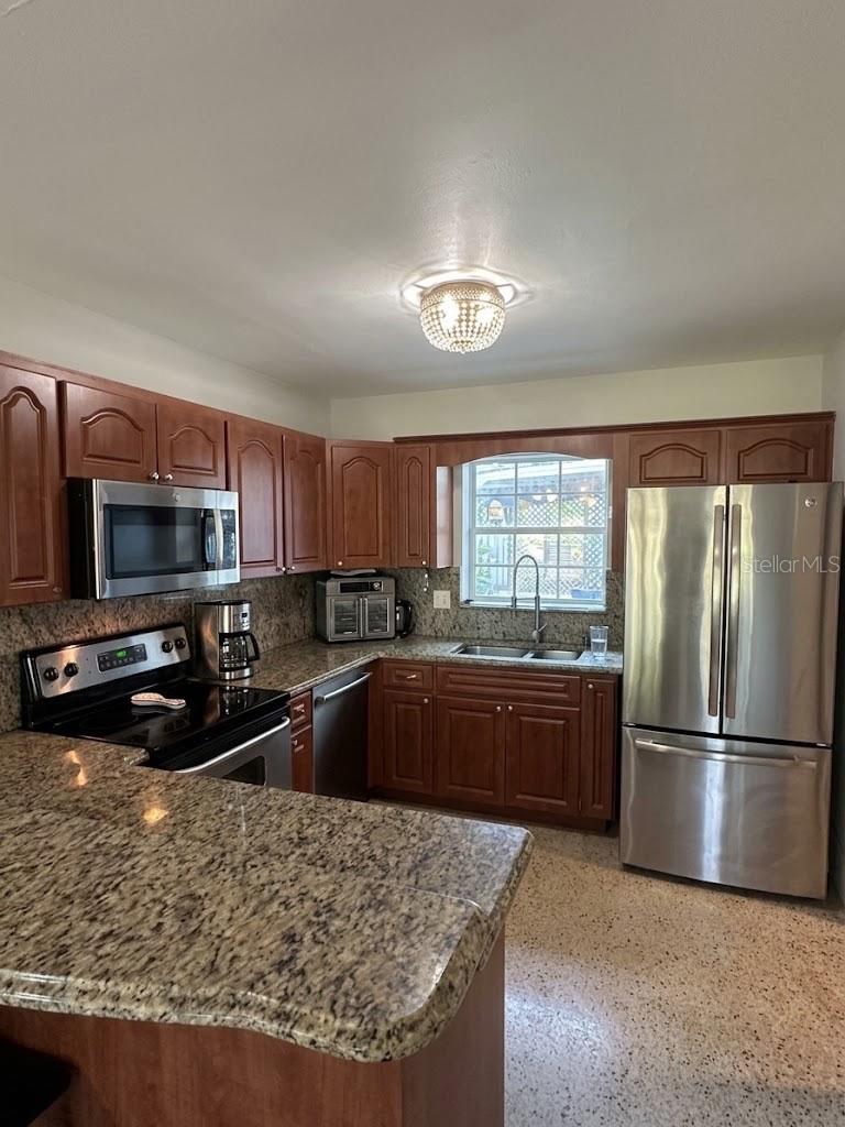 4762 54TH AVENUE N, St Petersburg, FL 33714