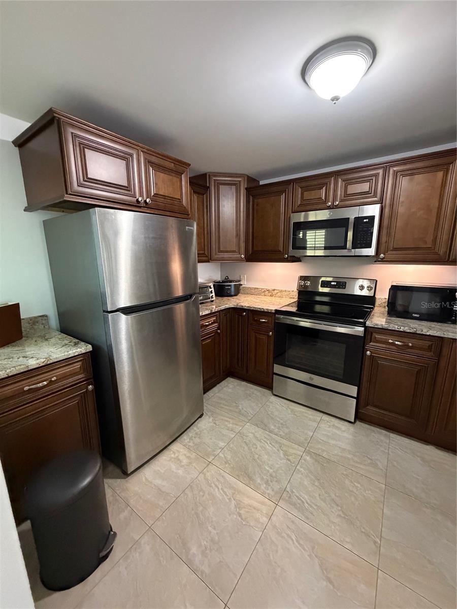 11945 143RD STREET, #7319, Largo, FL 33774 11945 143RD STREET, #7319, Largo, FL 33774