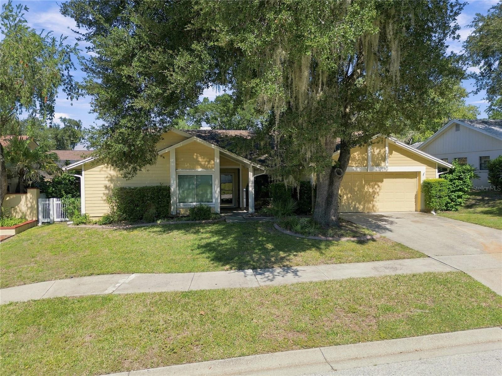 2510 BRIMHOLLOW DRIVE, Valrico, FL 33596 2510 BRIMHOLLOW DRIVE, Valrico, FL 33596