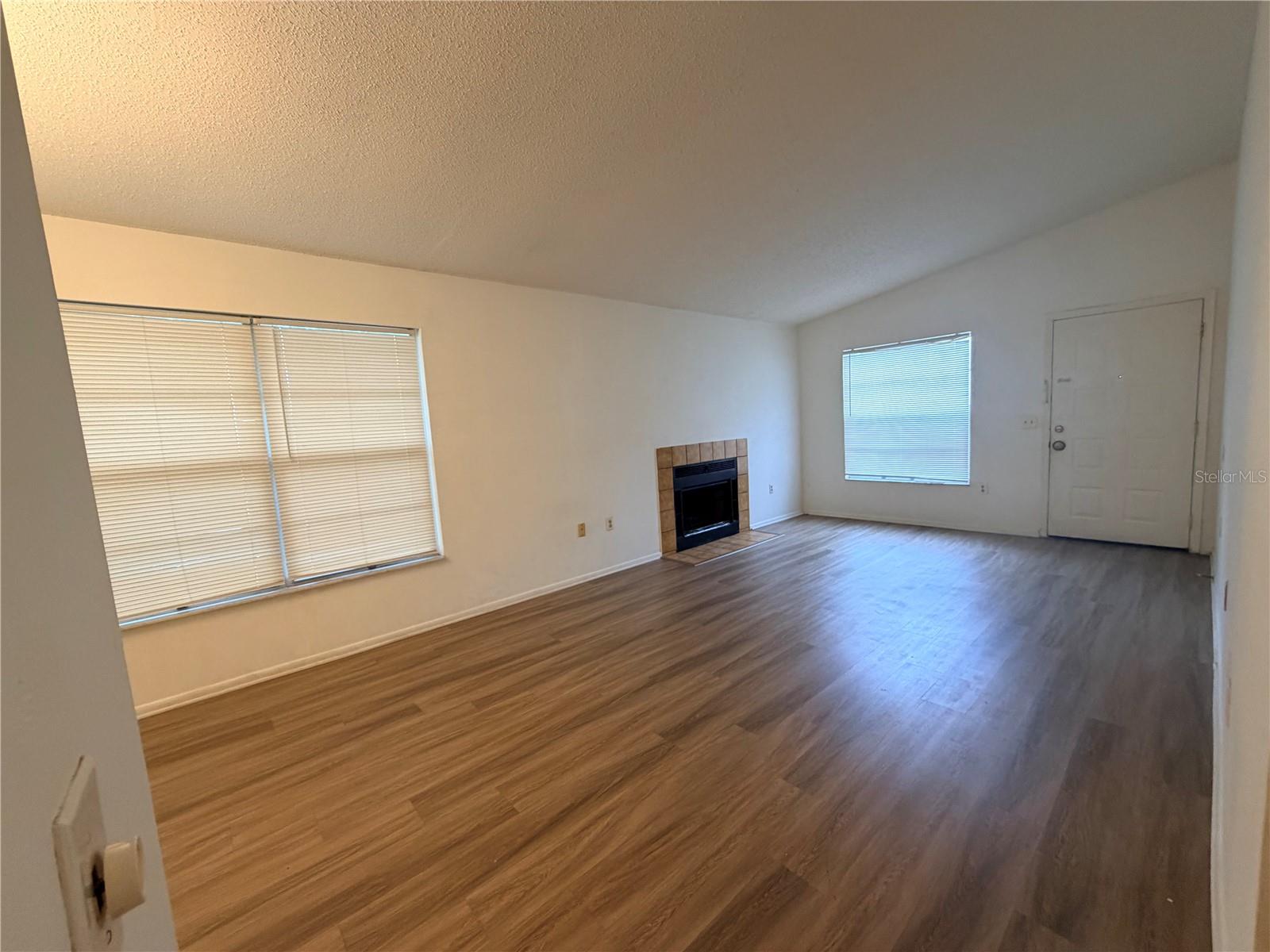 14319 HANGING MOSS CIRCLE, #201, Tampa, FL 33613