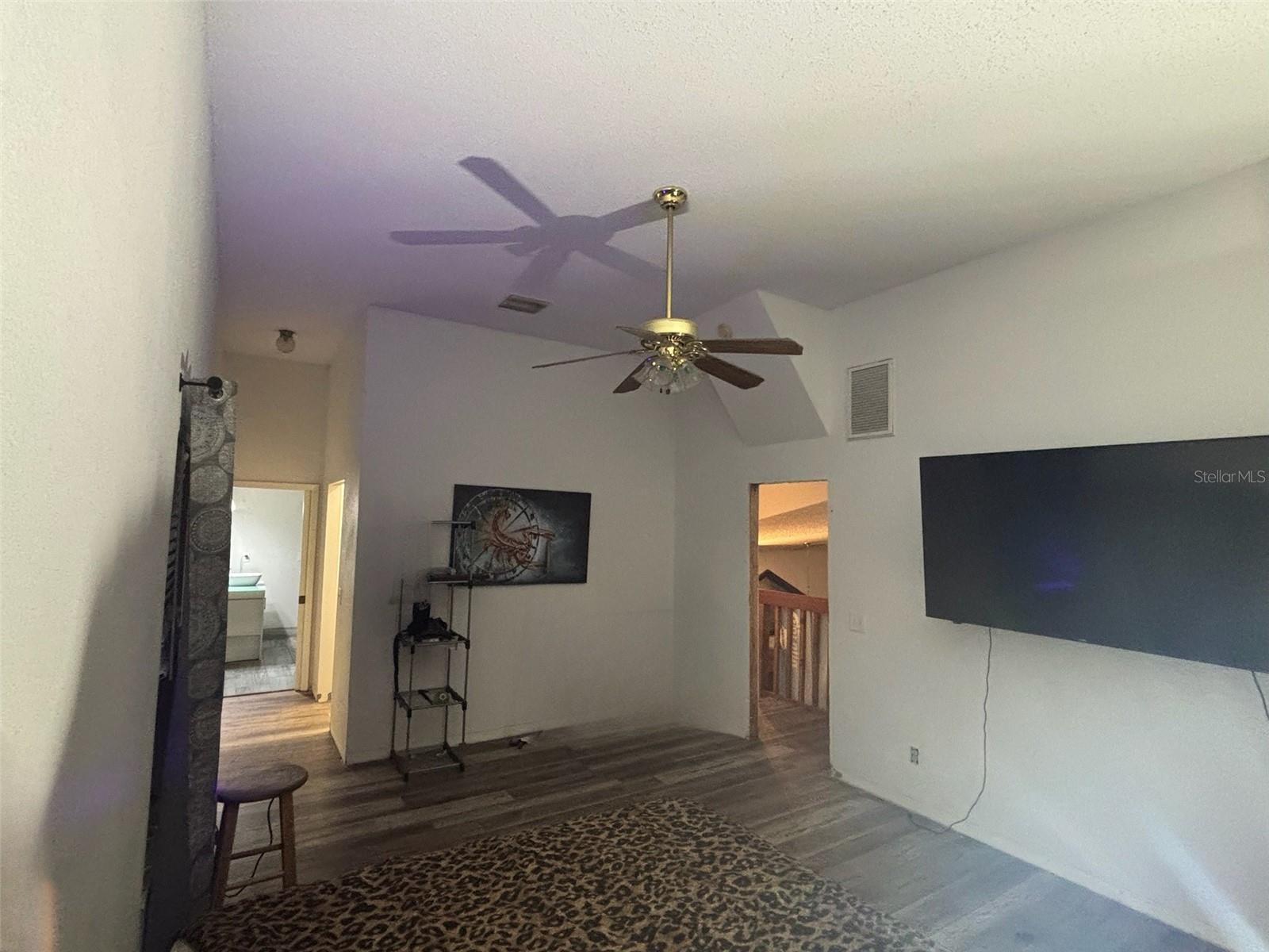 3090 PHOENIX AVENUE, Oldsmar, FL 34677
