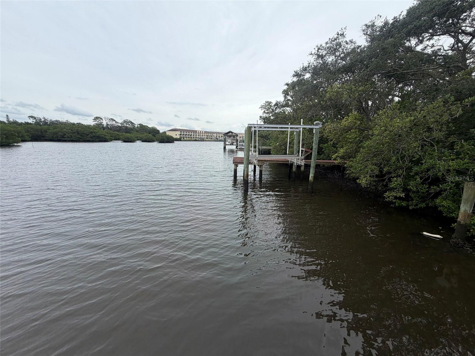 3090 PHOENIX AVENUE, Oldsmar, FL 34677 3090 PHOENIX AVENUE, Oldsmar, FL 34677