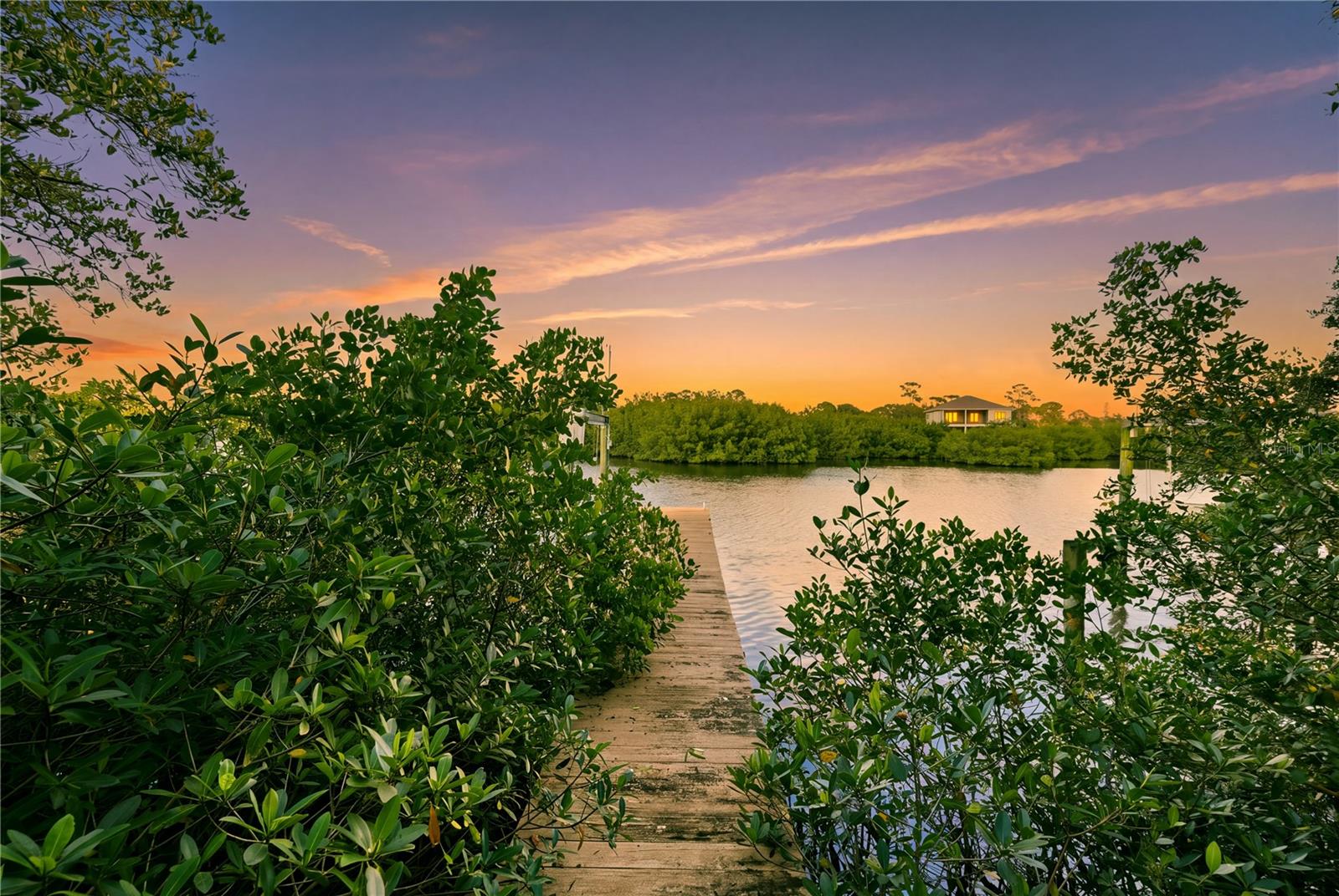 3090 PHOENIX AVENUE, Oldsmar, FL 34677 3090 PHOENIX AVENUE, Oldsmar, FL 34677