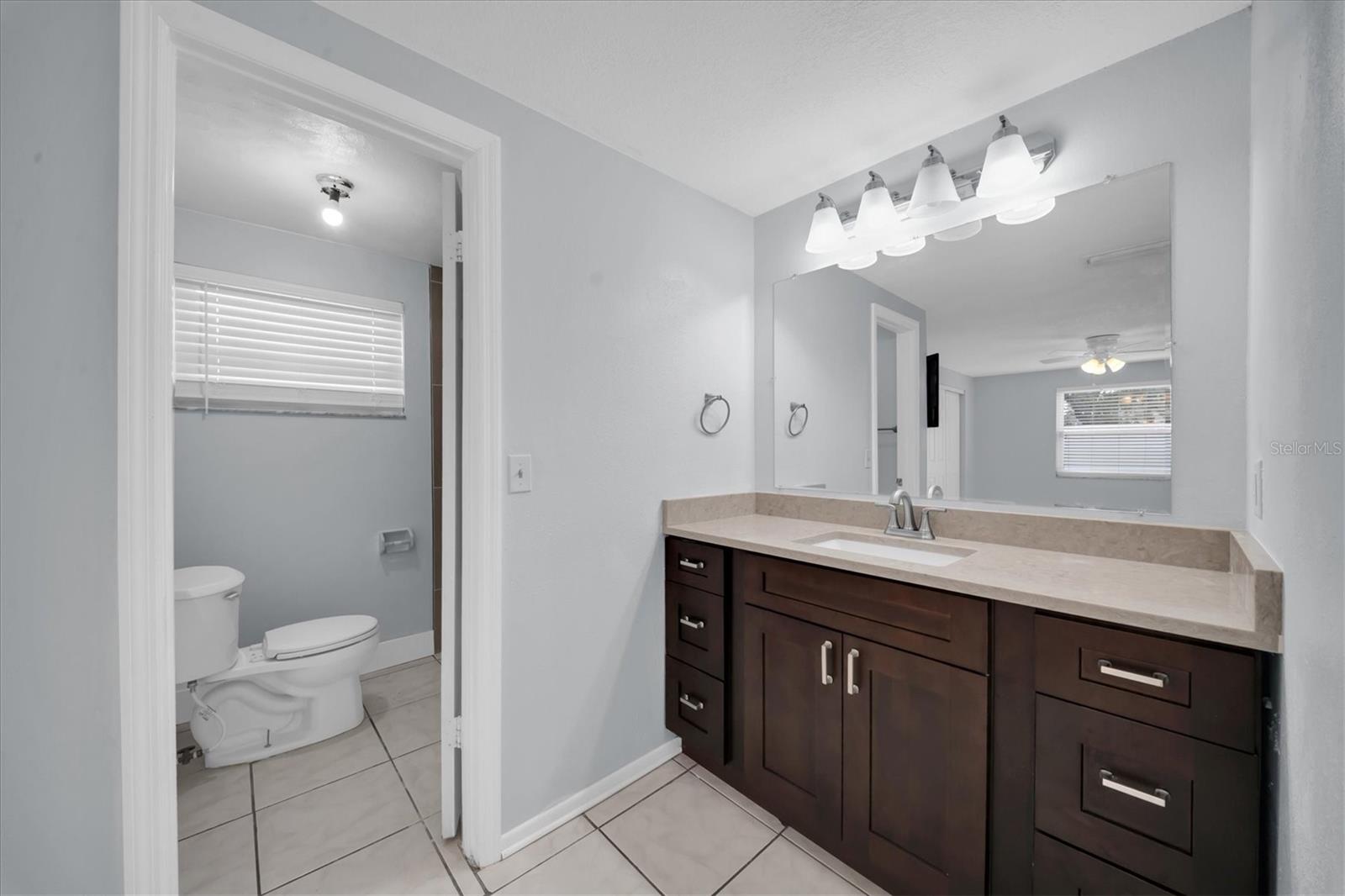 9402 ATTENBURY DRIVE, Tampa, FL 33615