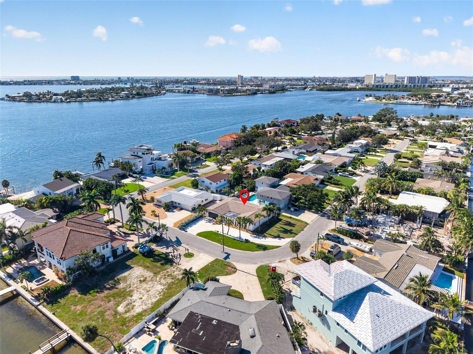 2015 DOLPHIN BOULEVARD S, St Petersburg, FL 33707