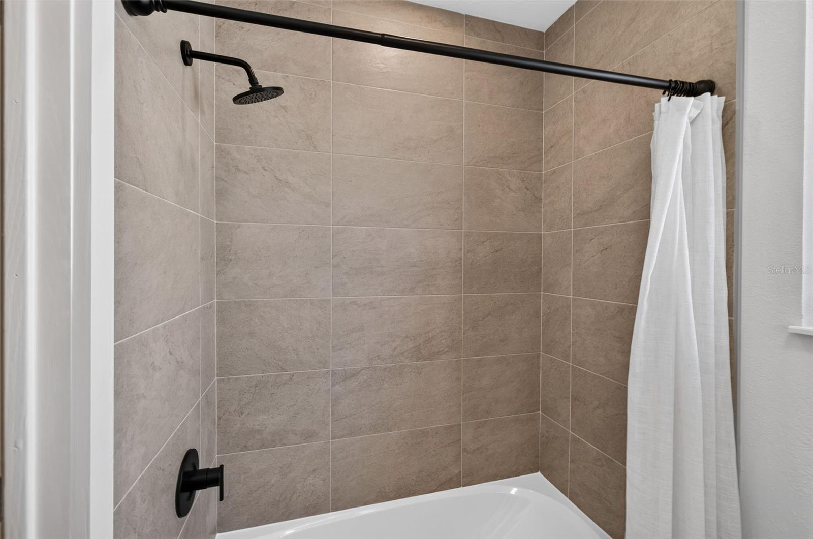 2015 DOLPHIN BOULEVARD S, St Petersburg, FL 33707