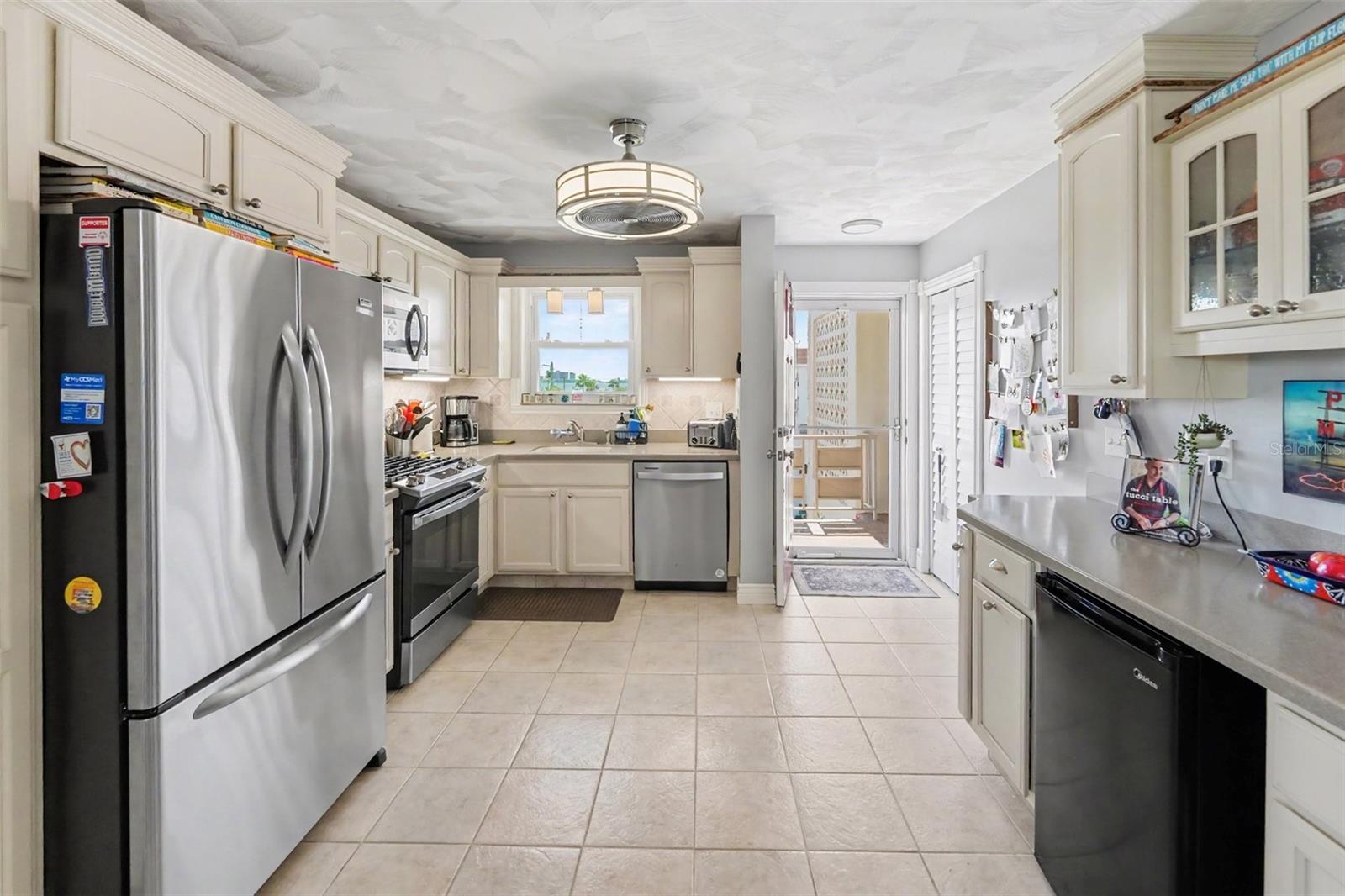 Gourmet Kitchen