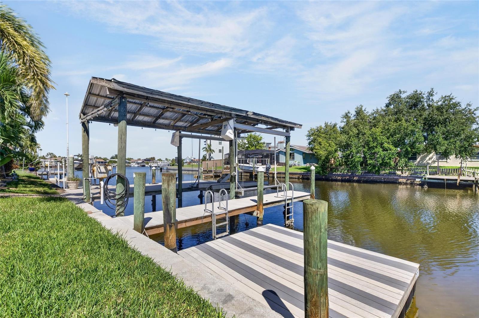 761 KINGSTON COURT, Apollo Beach, FL 33572