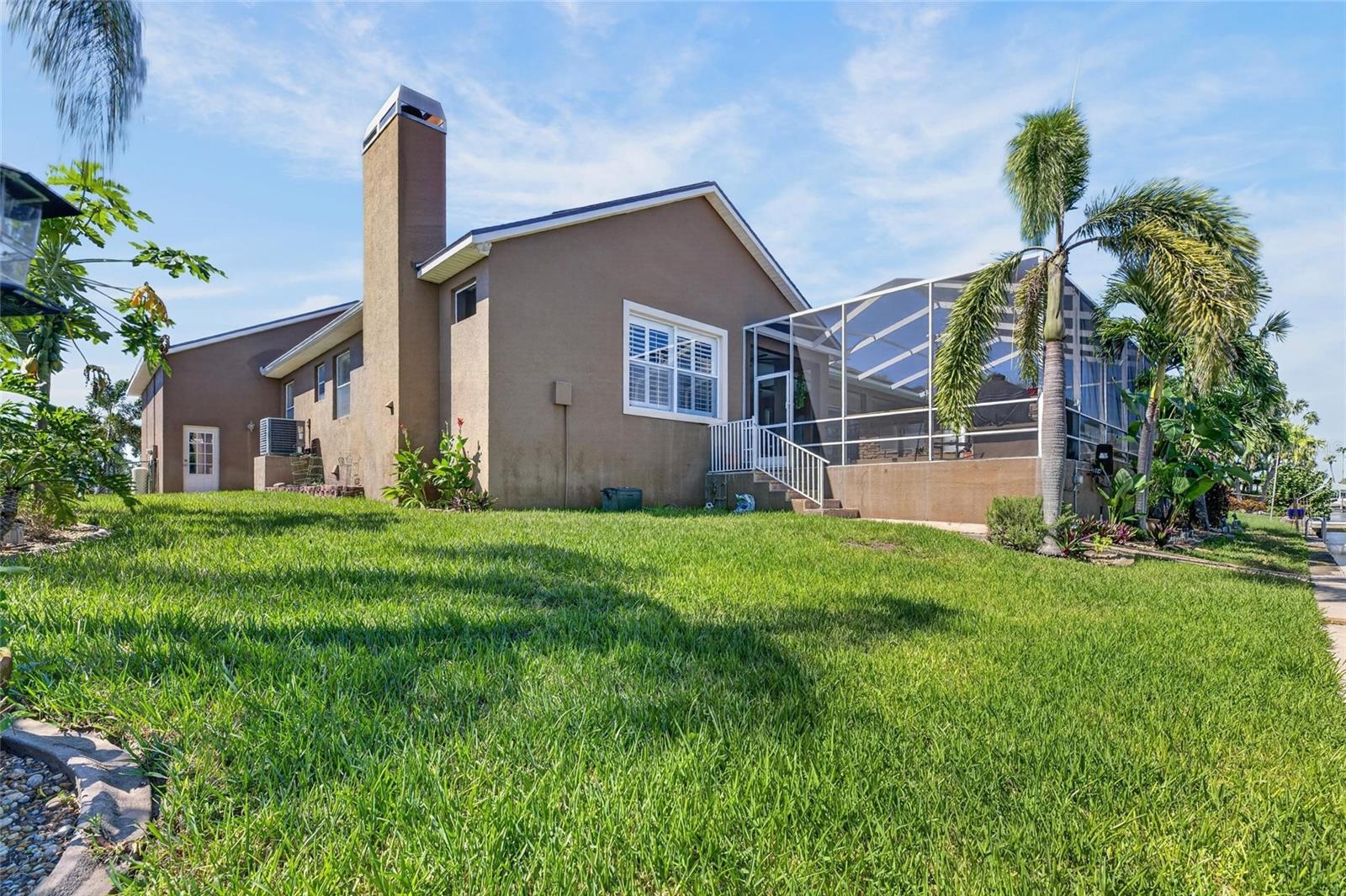 761 KINGSTON COURT, Apollo Beach, FL 33572