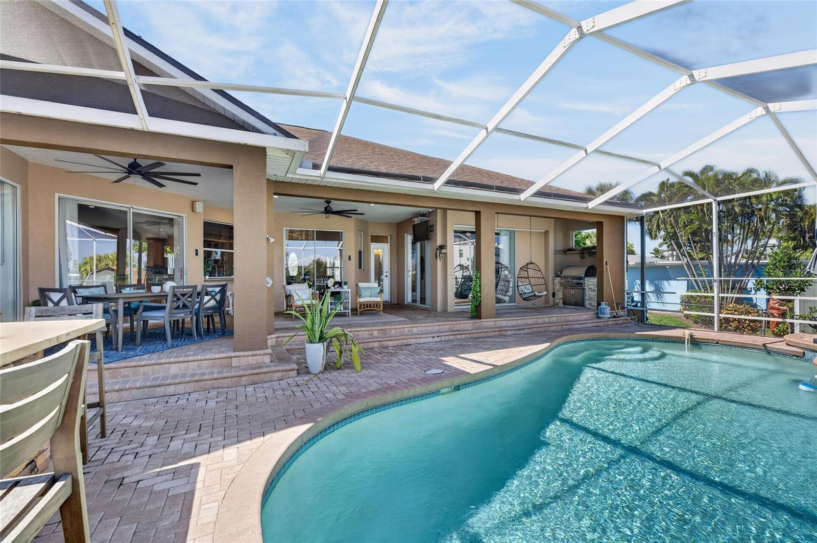 761 KINGSTON COURT, Apollo Beach, FL 33572