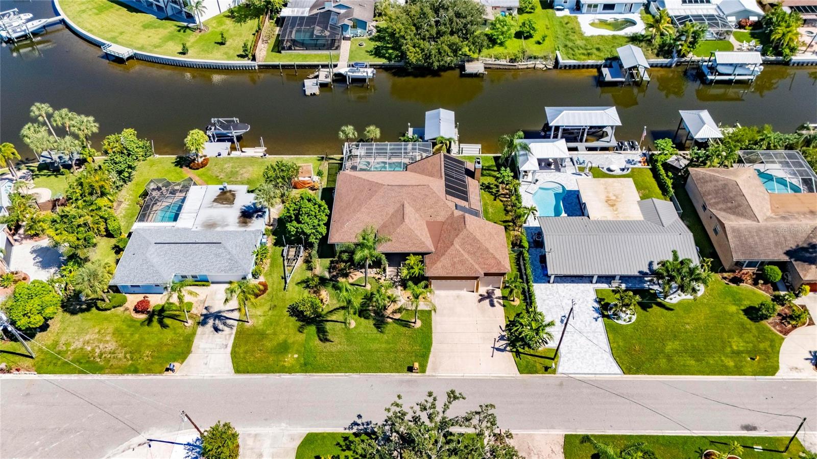 761 KINGSTON COURT, Apollo Beach, FL 33572