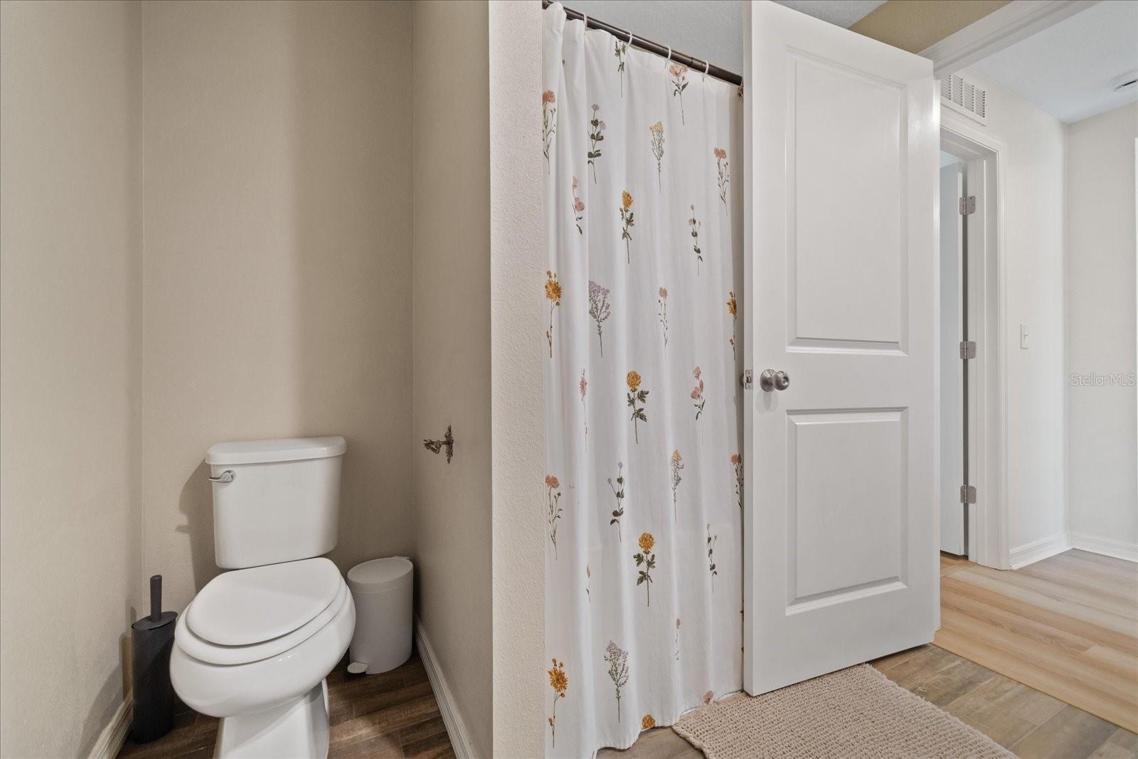 6450 MARINER BOULEVARD, Spring Hill, FL 34609
