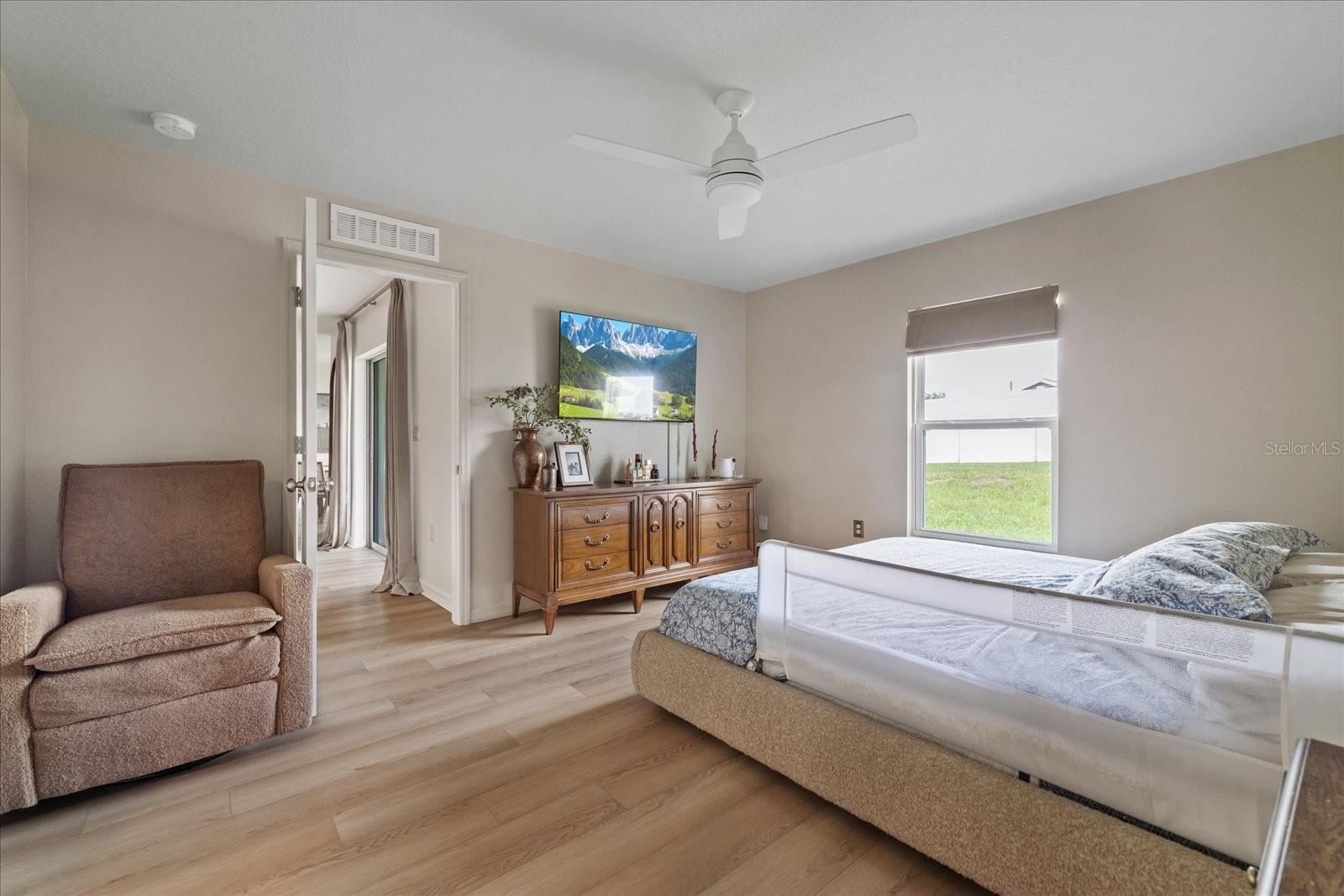 6450 MARINER BOULEVARD, Spring Hill, FL 34609
