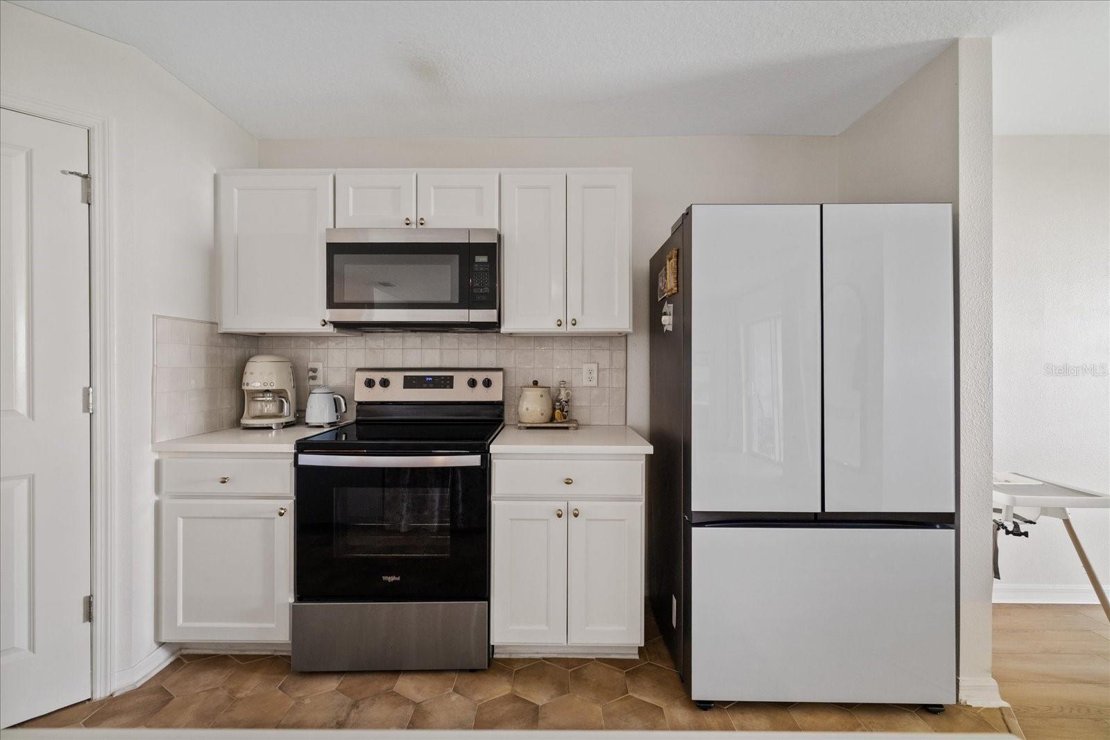 6450 MARINER BOULEVARD, Spring Hill, FL 34609