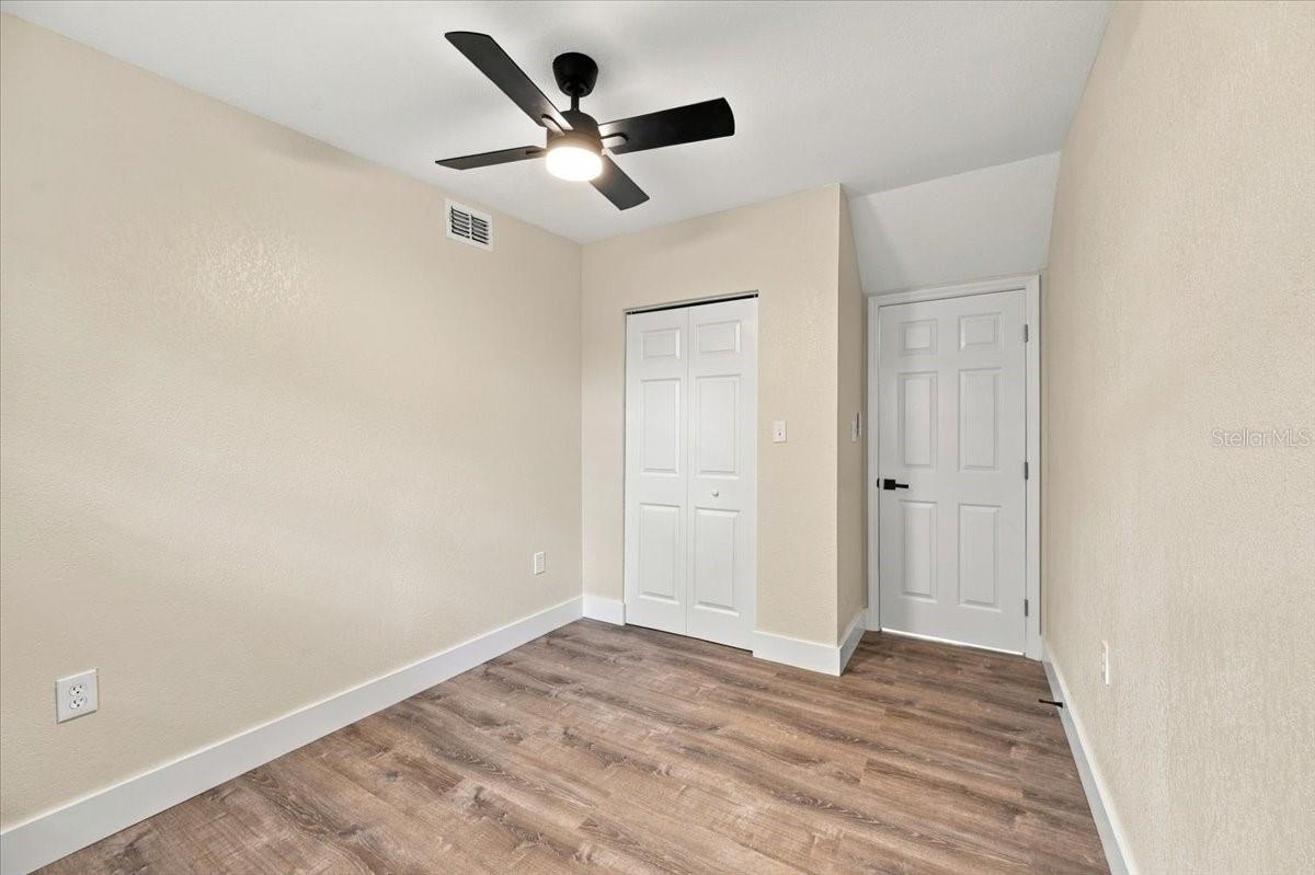 240 WESTWOOD AVENUE, Winter Haven, FL 33880