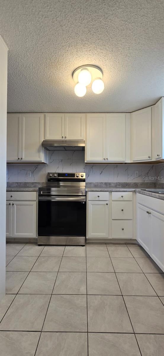 6340 PROVIDENCE CIRCLE, #202, New Port Richey, FL 34652