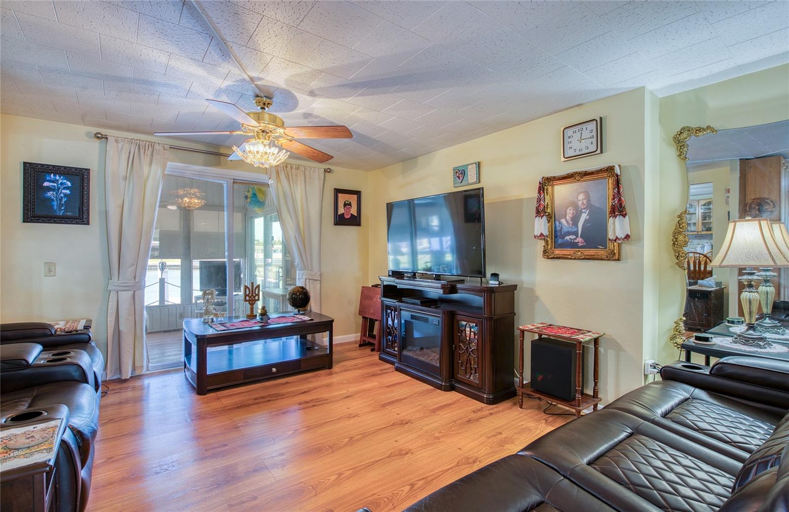 18675 US HIGHWAY 19 N, #303, Clearwater, FL 33764