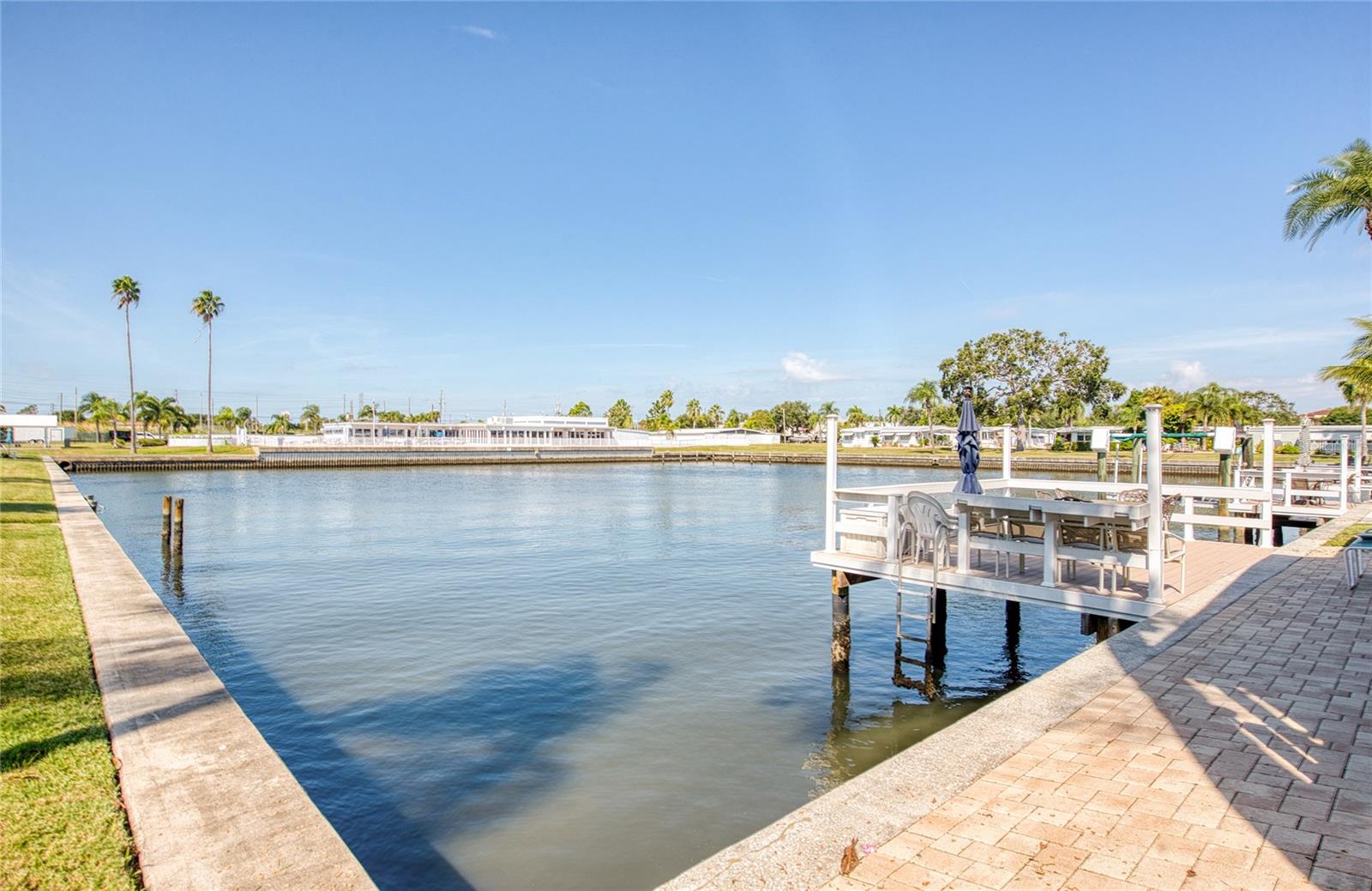 18675 US HIGHWAY 19 N, #303, Clearwater, FL 33764