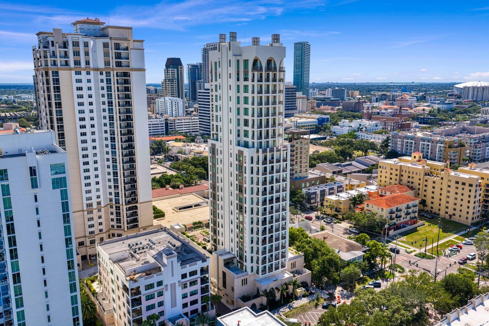 126 4TH AVENUE NE, #502, St Petersburg, FL 33701 126 4TH AVENUE NE, #502, St Petersburg, FL 33701