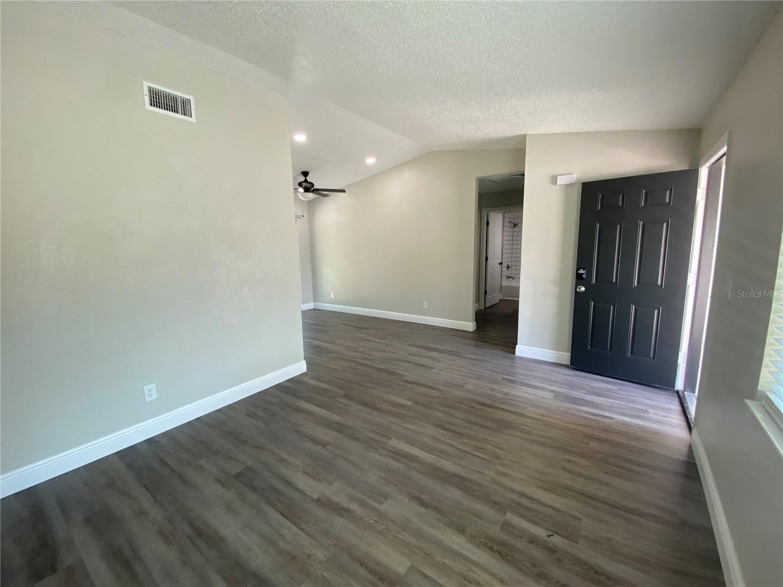 210 SAINT PETERSBURG DRIVE E, #C, Oldsmar, FL 34677 210 SAINT PETERSBURG DRIVE E, #C, Oldsmar, FL 34677