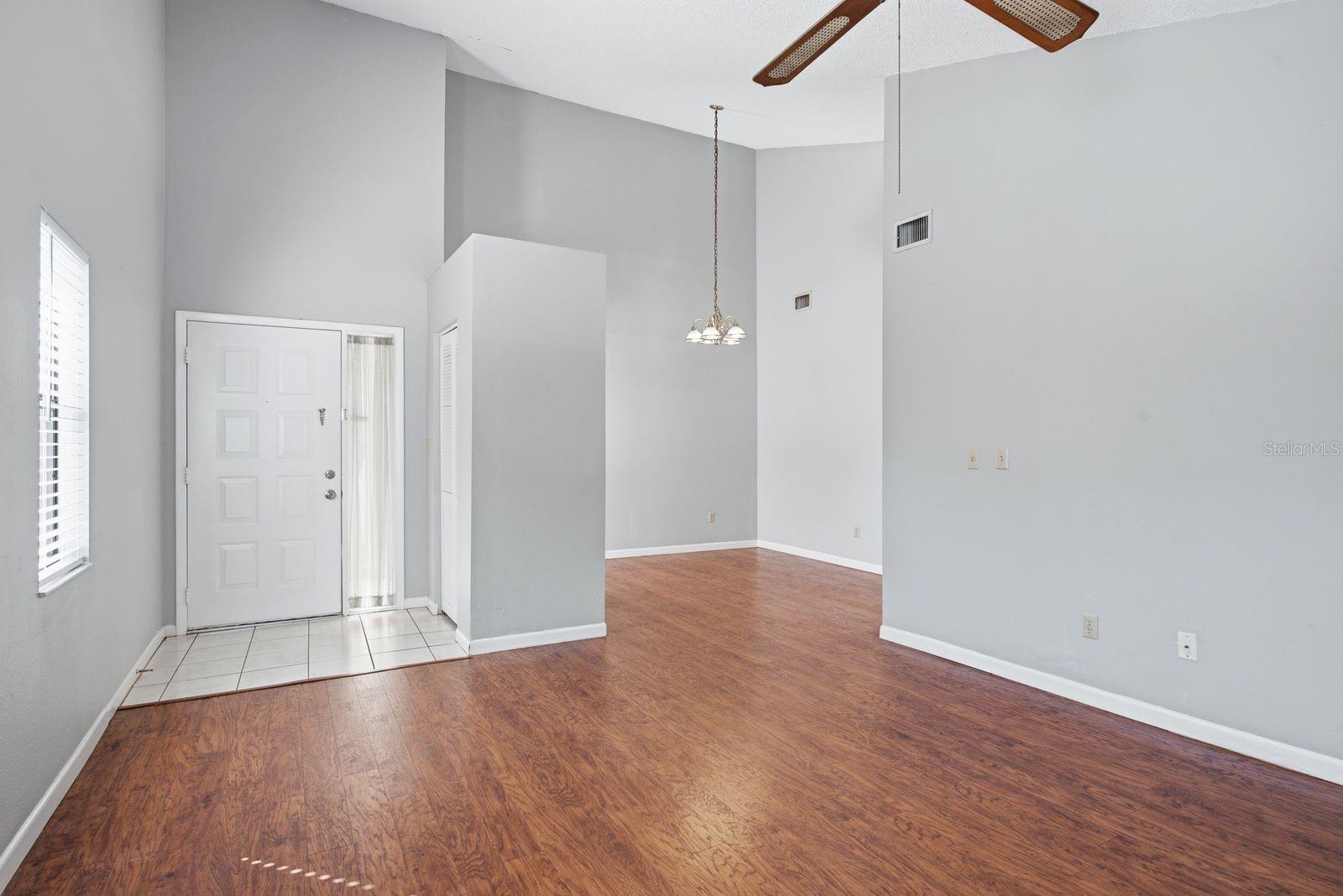 300 S FLORIDA AVENUE, #100L, Tarpon Springs, FL 34689